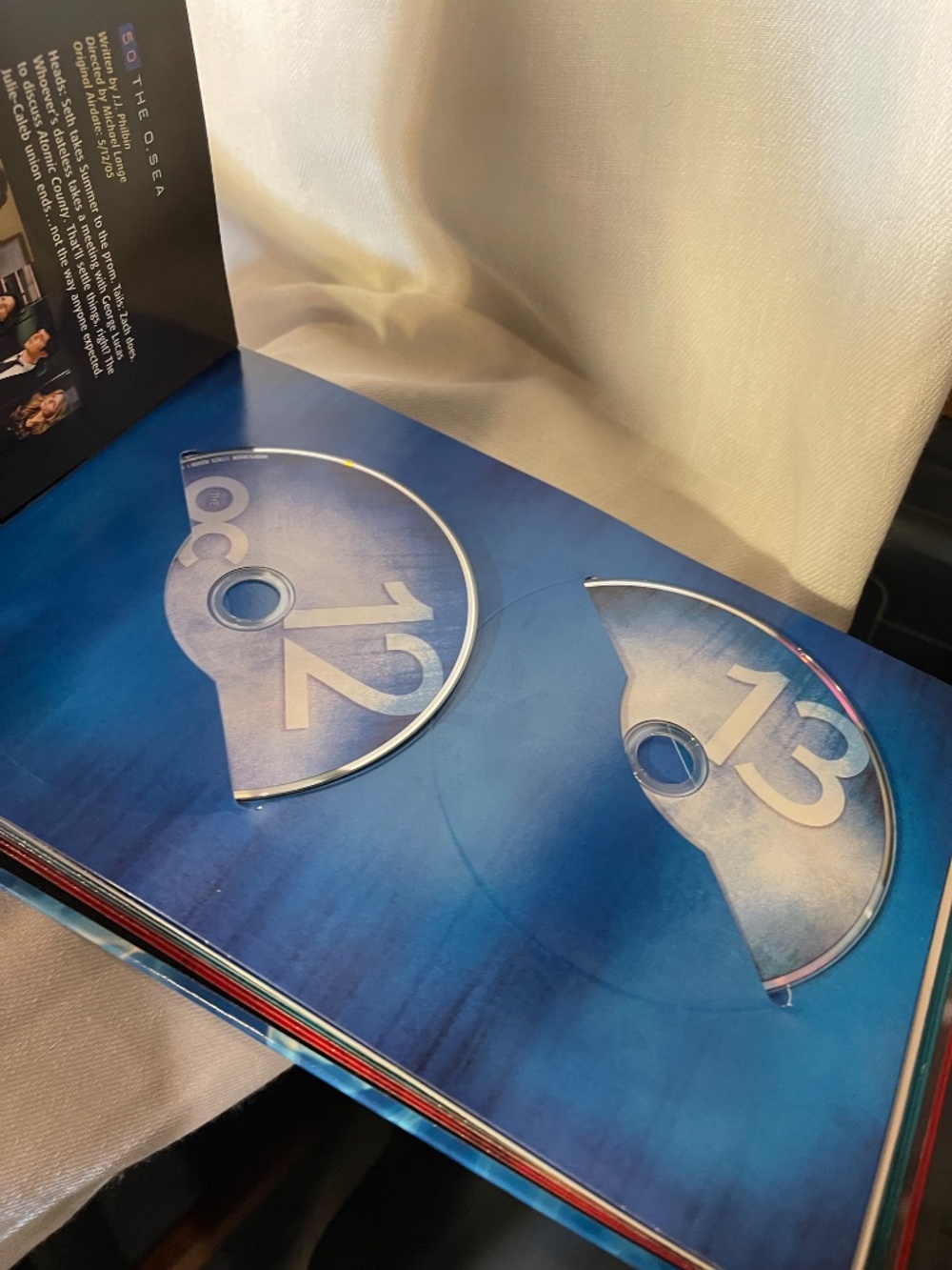 Complete Series Box Set - Blue - Picture 5 of 16